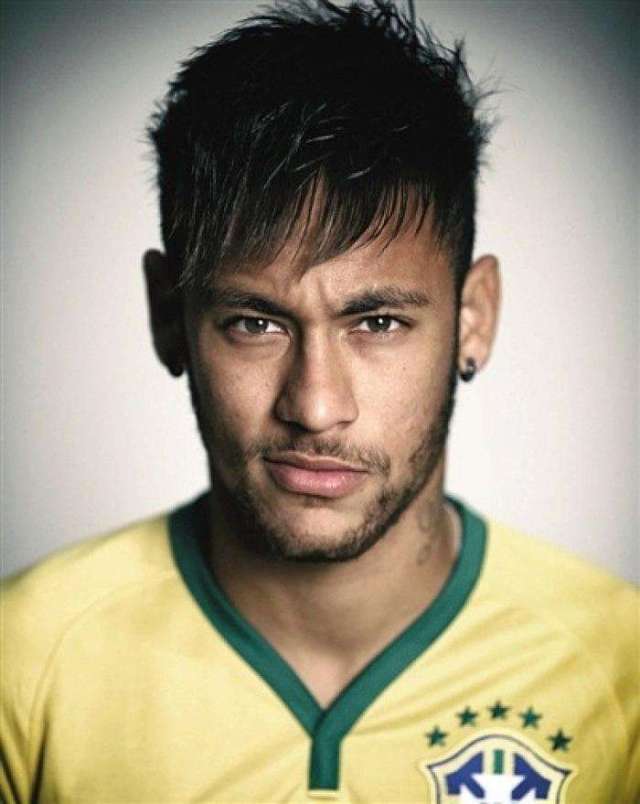 巴萨当前更 巴萨当前更