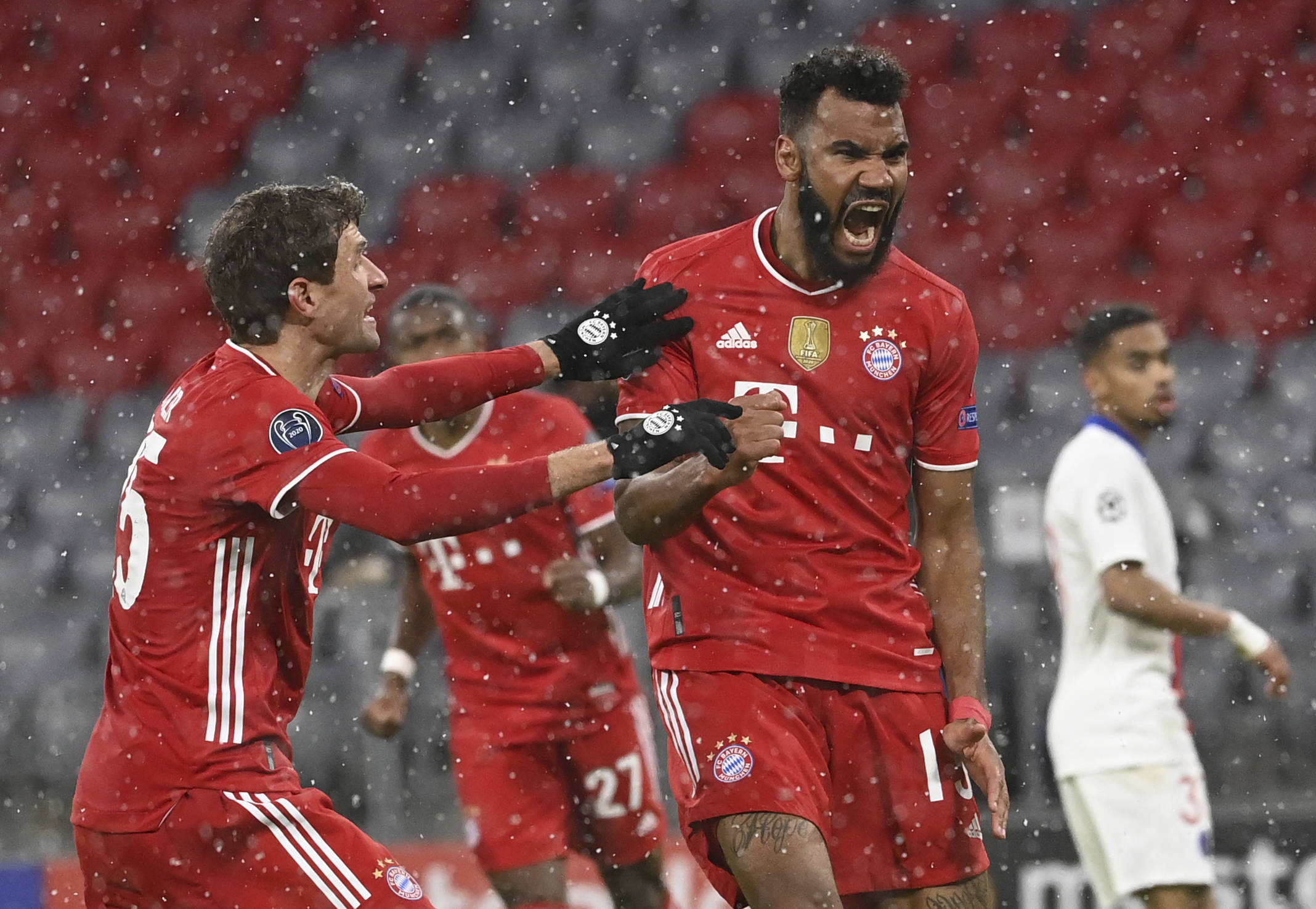 后腰的回撤 后腰的回撤